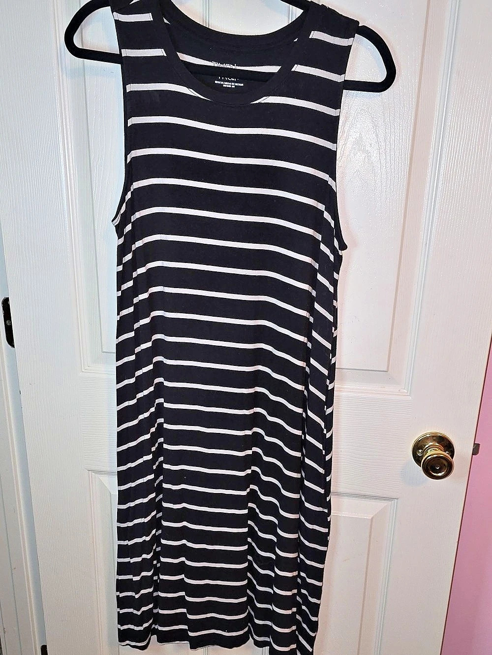 Time & Tru  Striped Mini Dress in Black & White Size Large Like New
